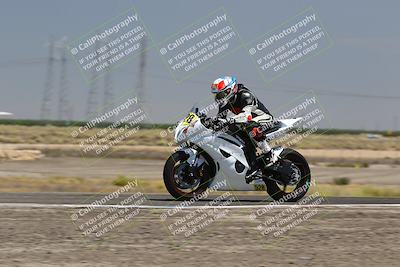 media/Aug-03-2025-TrackDaz (Sun) [[bf4a71acf9]]/A Group/12pm (Wheelie Bump)/